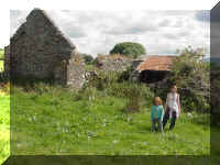 mvc-192s.jpg (74483 bytes)